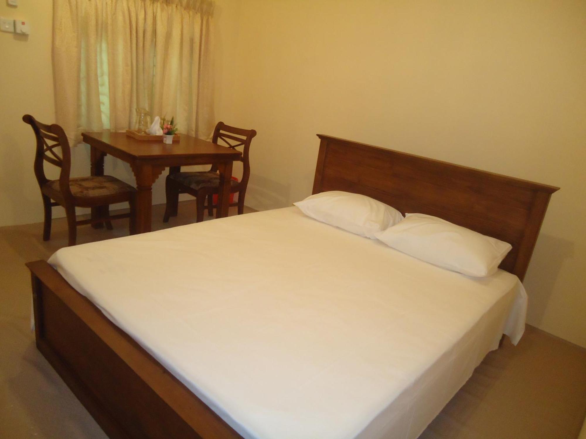Guest House 卡杜韦勒 外观 照片